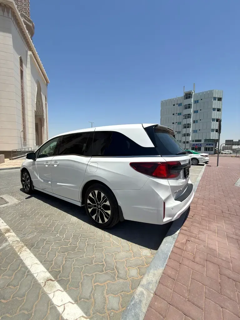 Honda Odyssey 2.4 CVT (175 hp) - 6