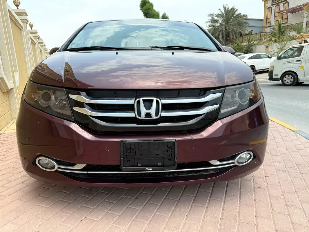 Honda Odyssey 3.5 AT (250 hp)