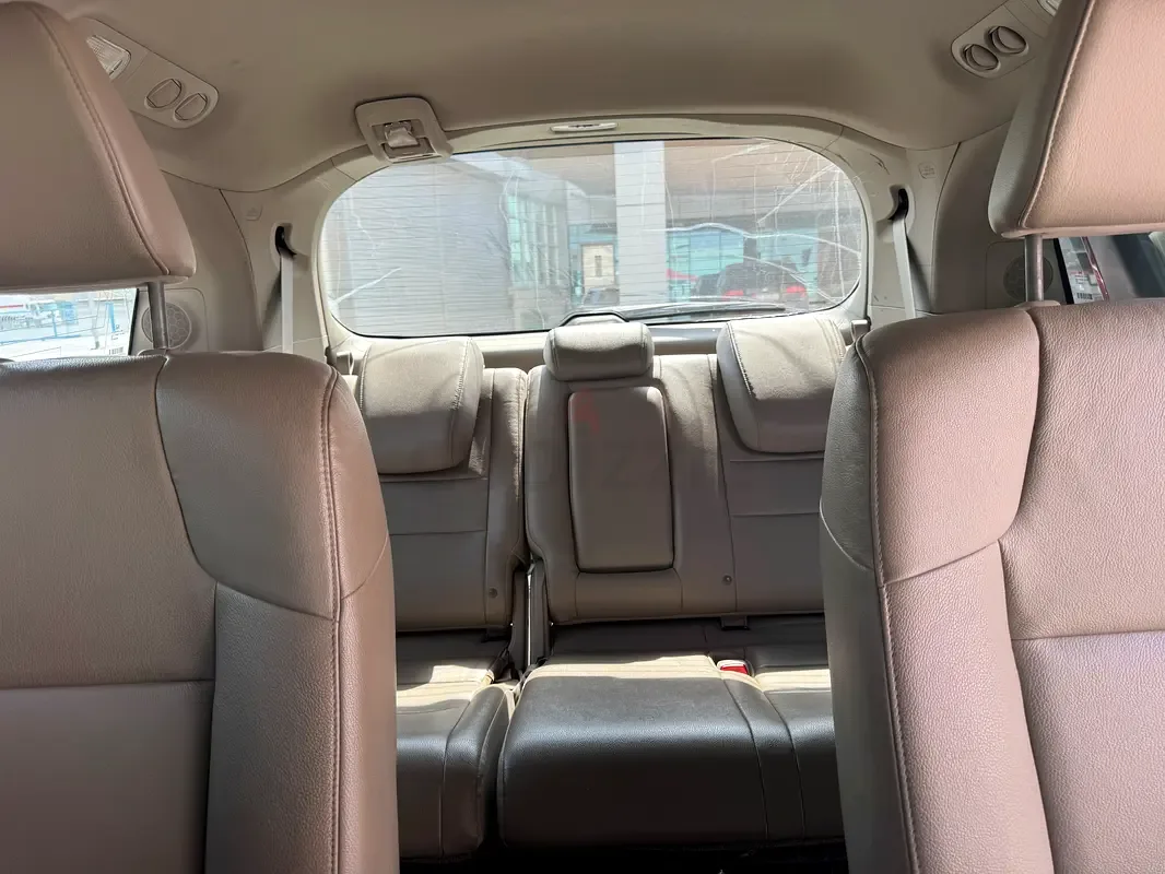 Honda Odyssey 3.5 AT (250 hp) - 14