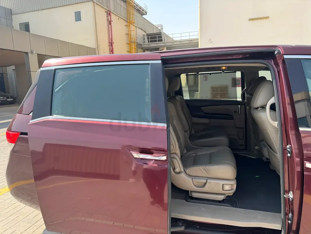 Honda Odyssey 3.5 AT (250 hp) - 16