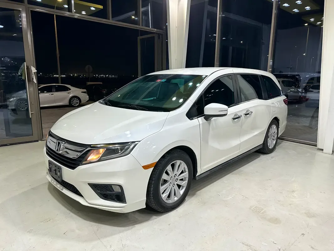 Honda Odyssey 3.5 AT (284 hp)