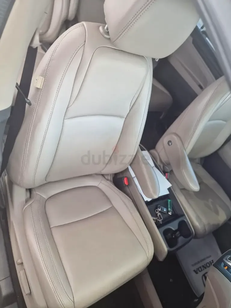 Honda Odyssey 3.5 AT (284 hp) - 3