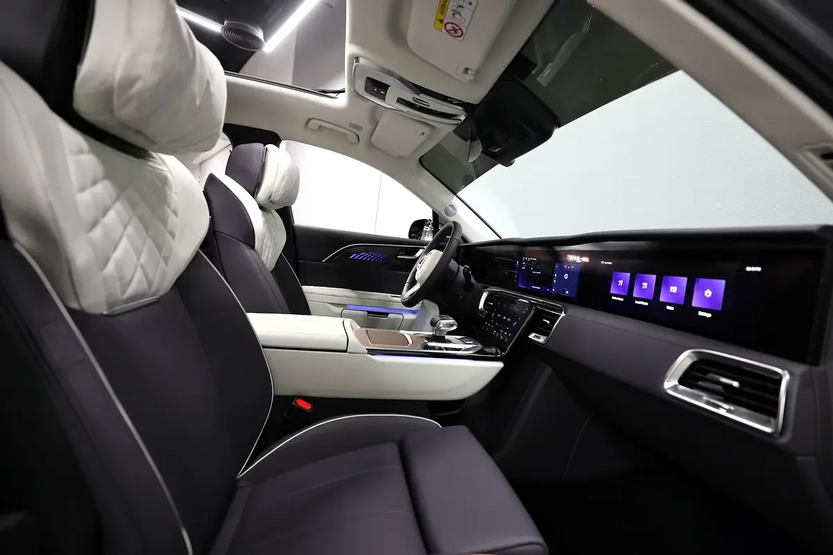 Hongqi E-HS9 AT 4WD (435 hp) - 7