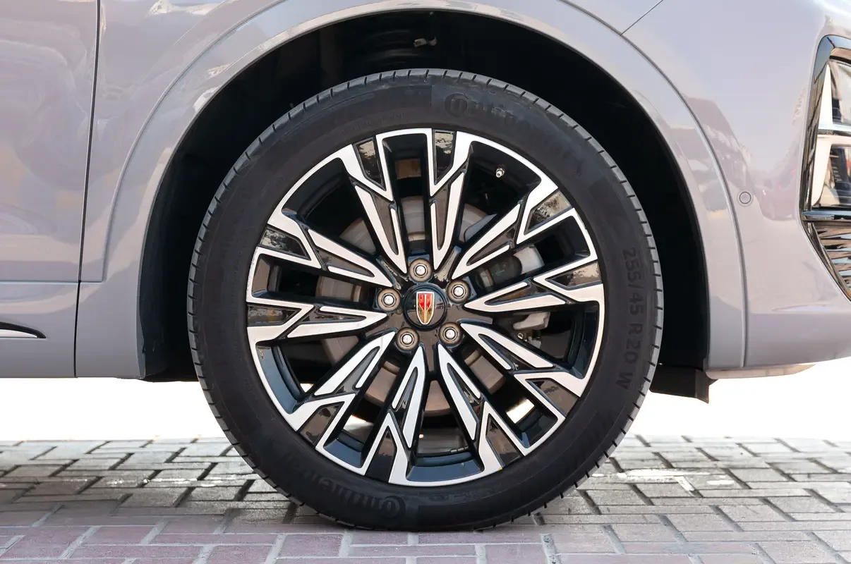 Hongqi HS5 2.0 AT (252 حصان) - 8