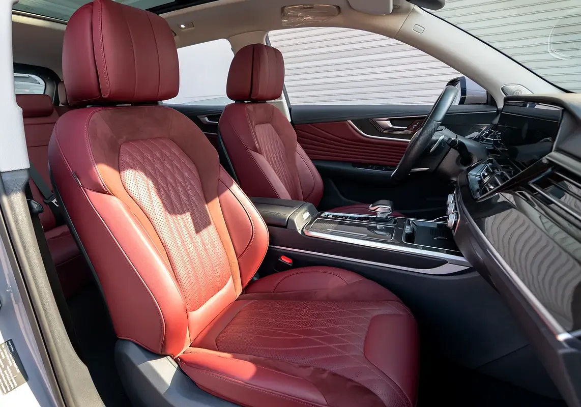 Hongqi HS5 2.0 AT (252 حصان) - 10