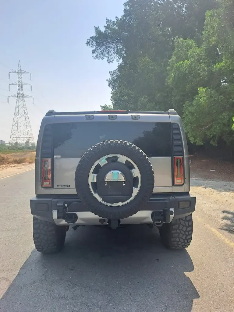 Hummer H2 6.2 AT 4WD (393 حصان) - 5