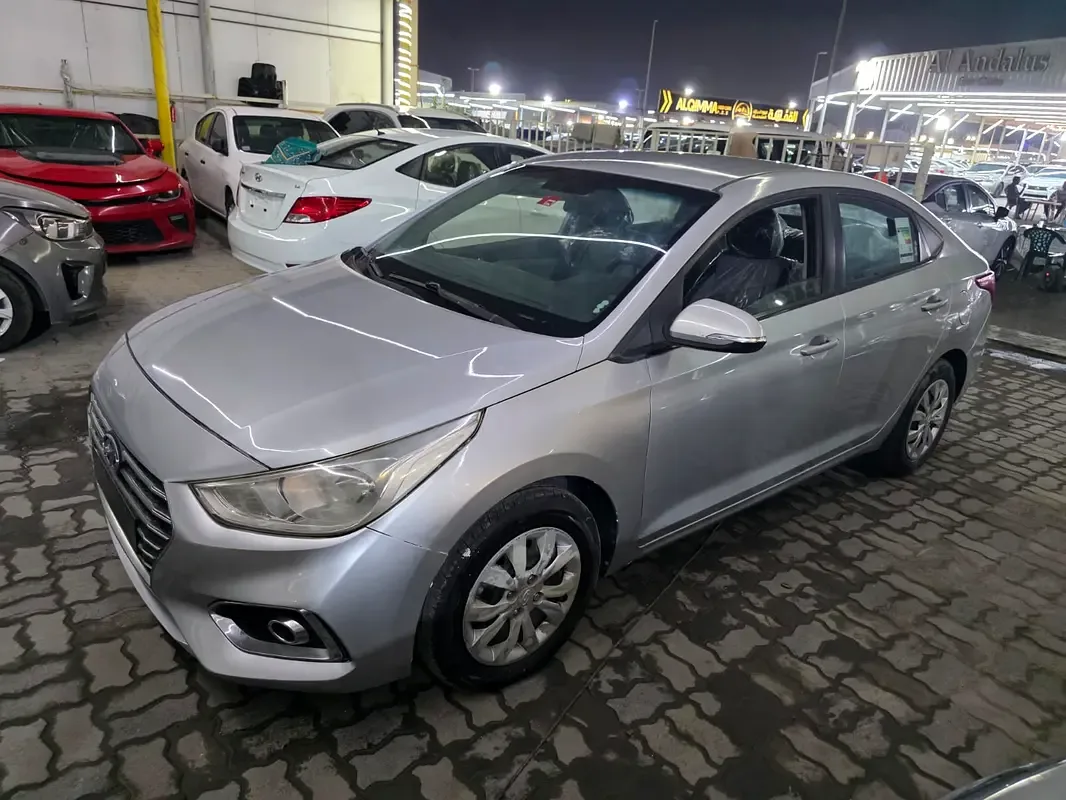 Hyundai Accent 1.4 AT (100 hp) - 2