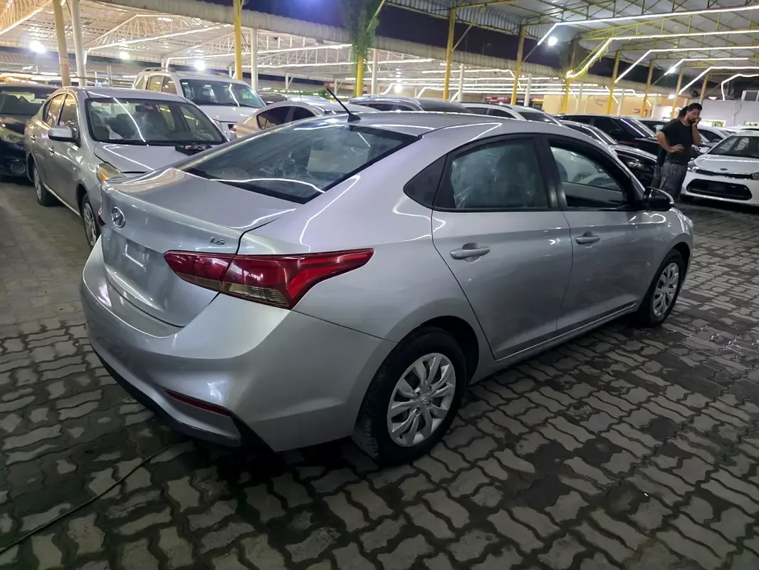 Hyundai Accent 1.4 AT (100 hp) - 6