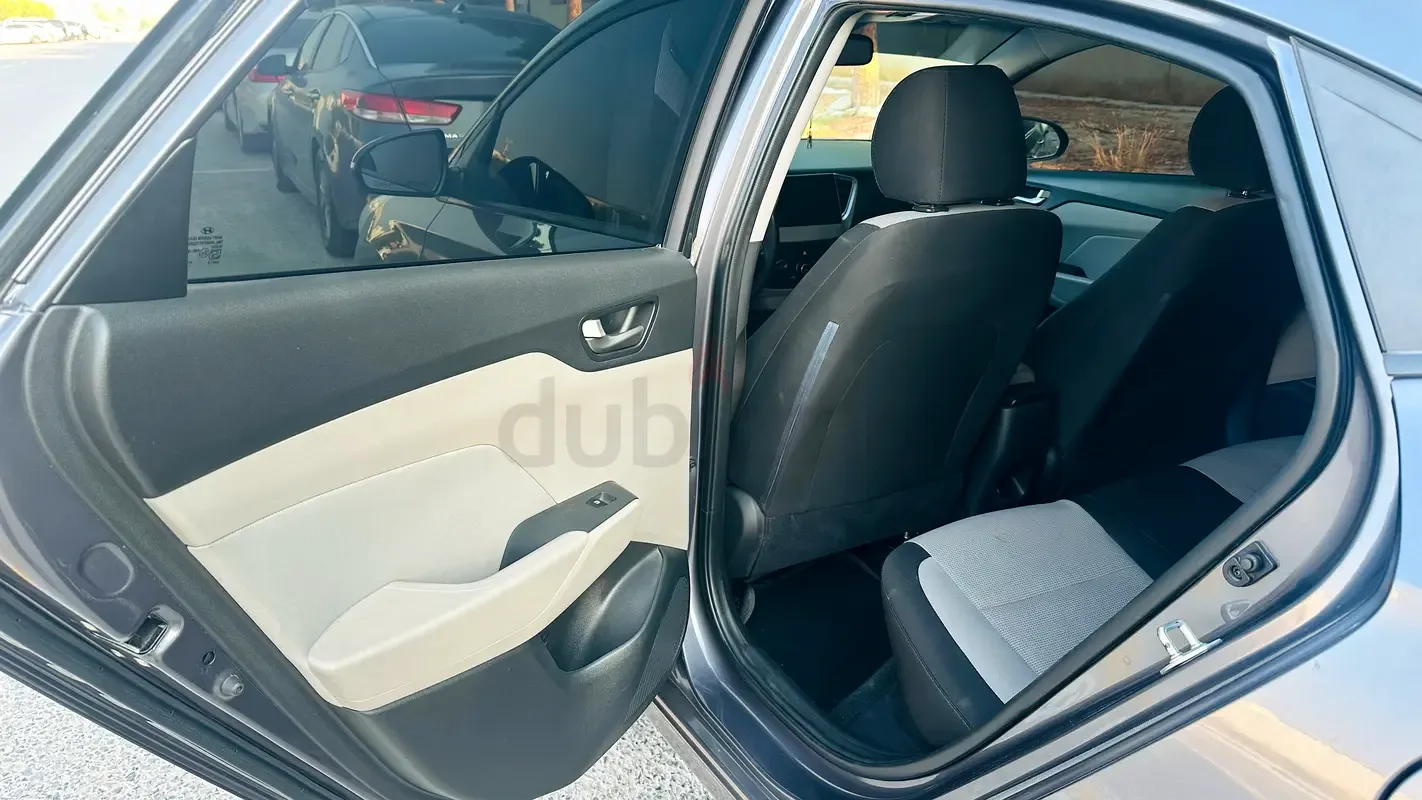 Hyundai Accent 1.4 AT (107 hp) - 6
