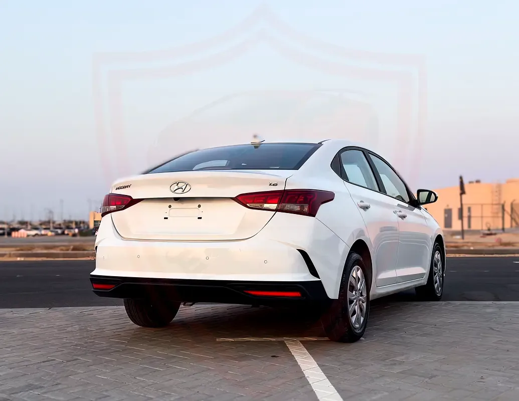 Hyundai Accent 1.5 AMT (160 hp) - 6