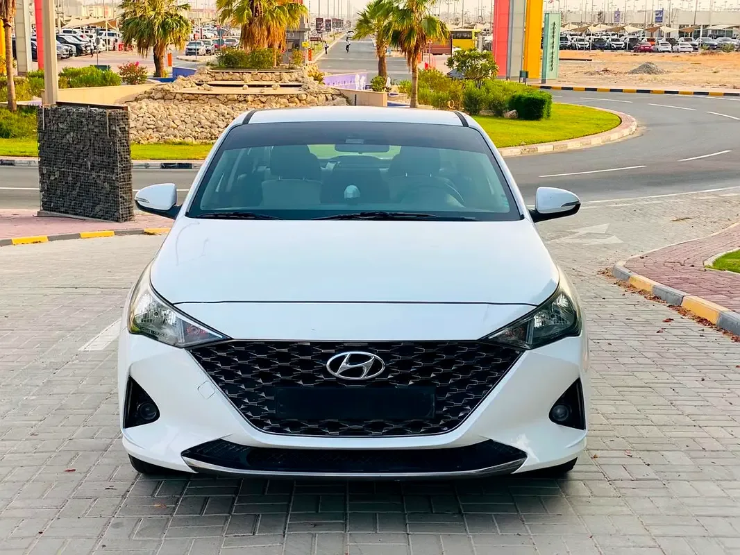 Hyundai Accent 1.5 AMT (160 hp) - 4