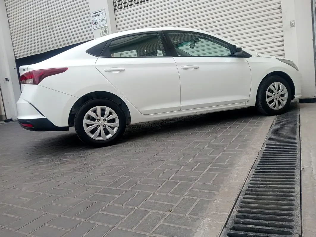 Hyundai Accent 1.5 AMT (160 hp) - 6