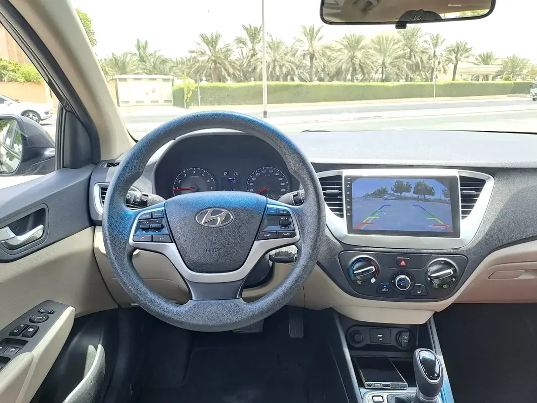 Hyundai Accent 1.5 AMT (160 حصان) - 8