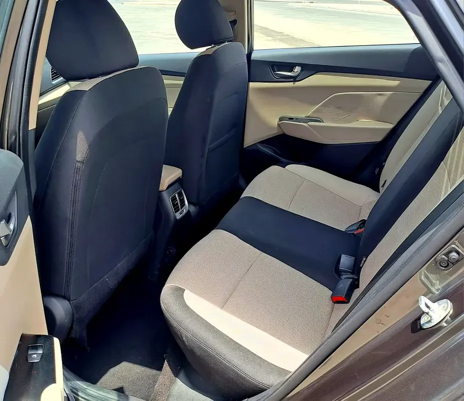 Hyundai Accent 1.5 AMT (160 حصان) - 11