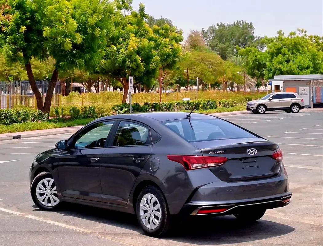 Hyundai Accent 1.5 AMT (160 حصان) - 15