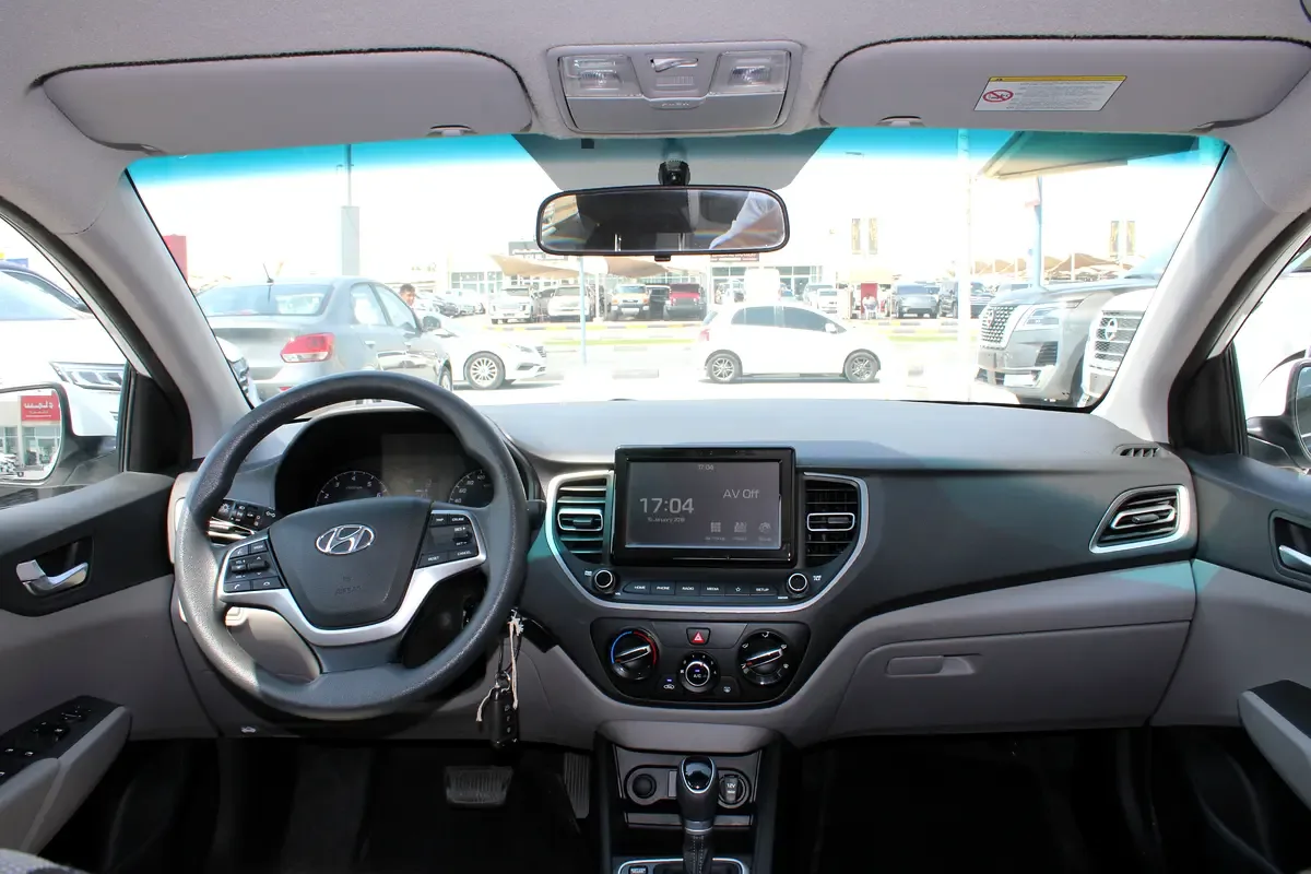 Hyundai Accent 1.5 AMT (160 hp) - 6