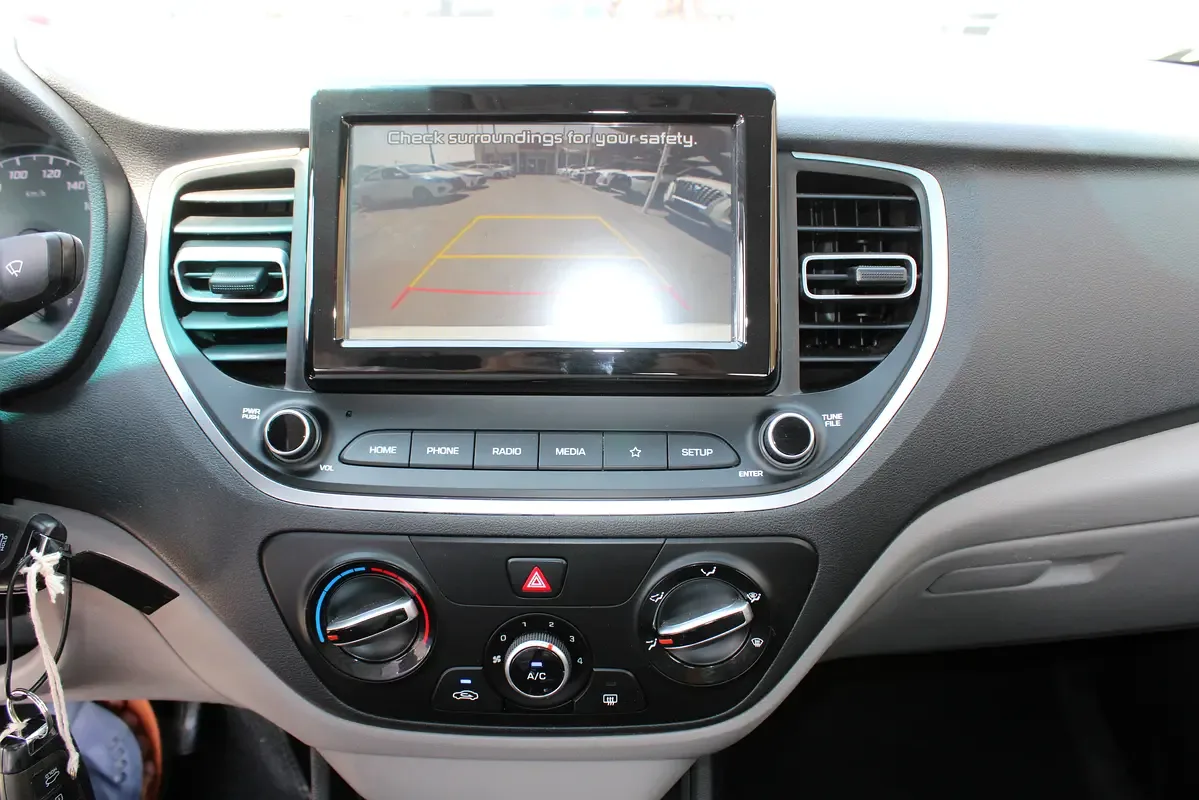 Hyundai Accent 1.5 AMT (160 hp) - 12