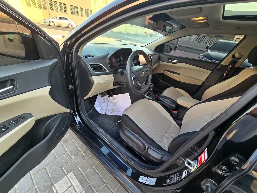 Hyundai Accent 1.5 AMT (160 hp) - 9