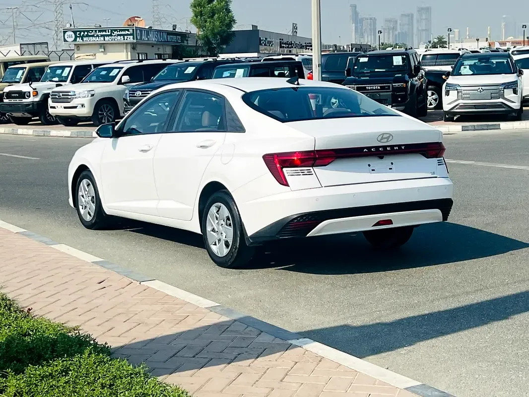 Hyundai Accent 1.5 AMT (160 hp) - 5