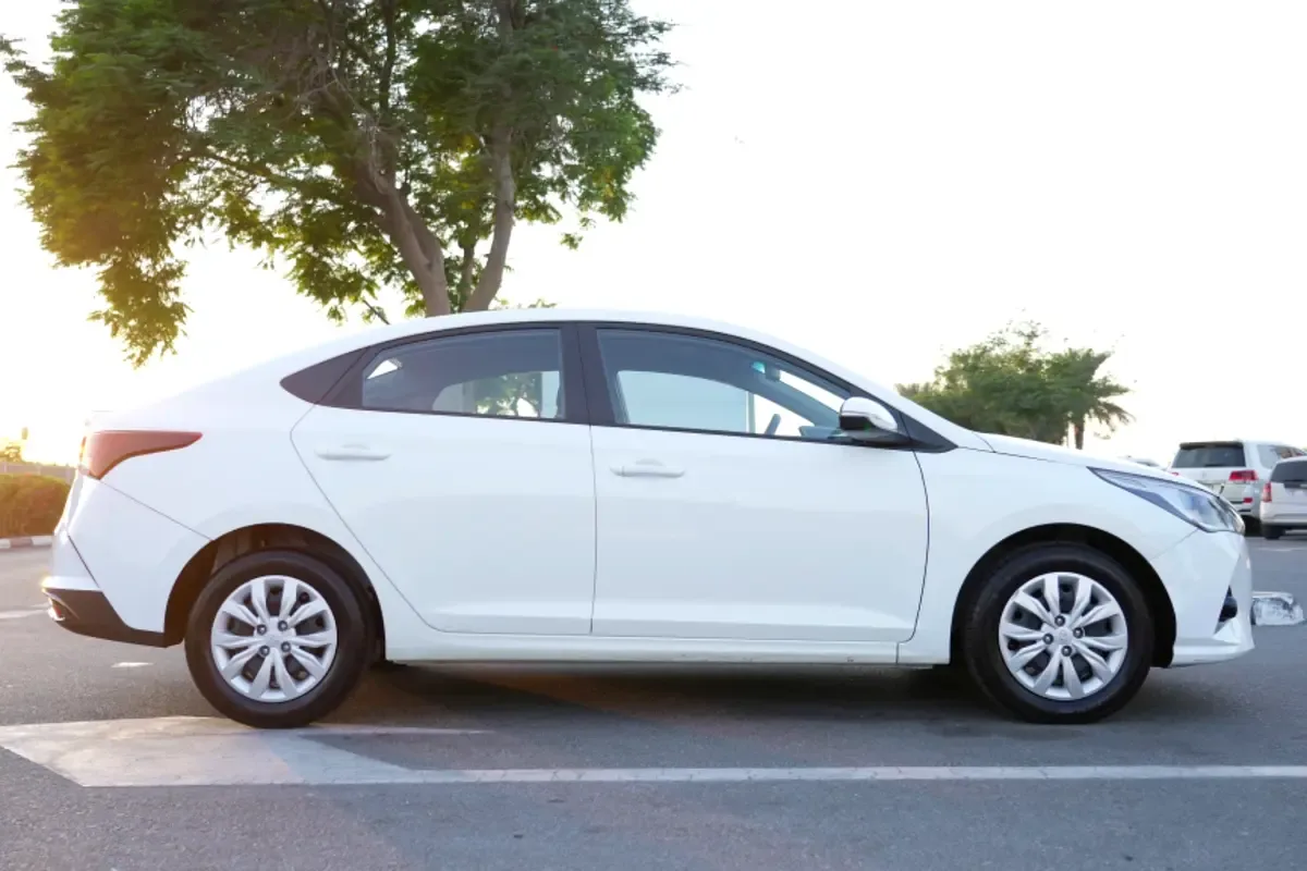 Hyundai Accent 1.6 AT (123 hp) - 2