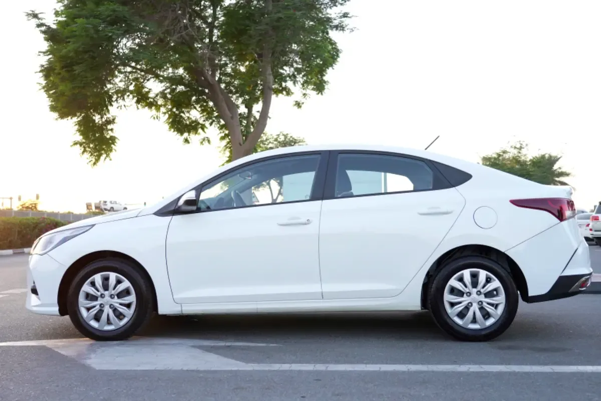 Hyundai Accent 1.6 AT (123 hp) - 3