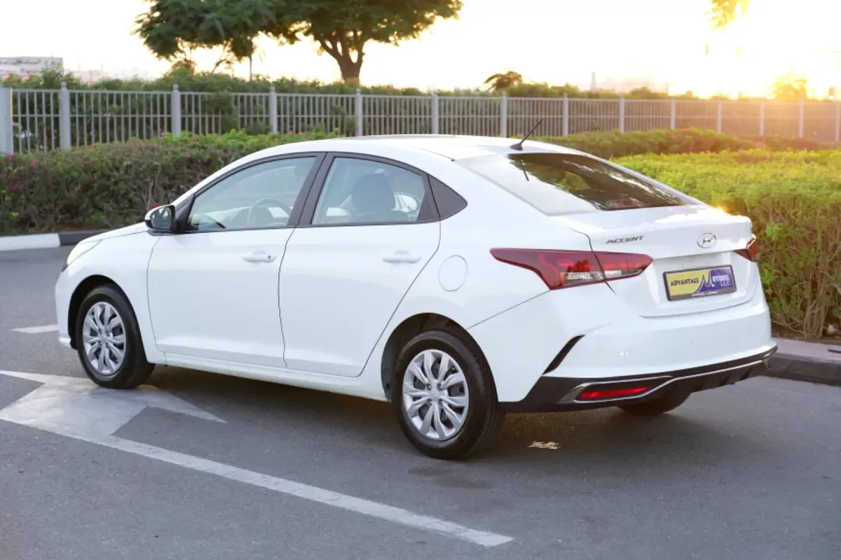 Hyundai Accent 1.6 AT (123 hp) - 4