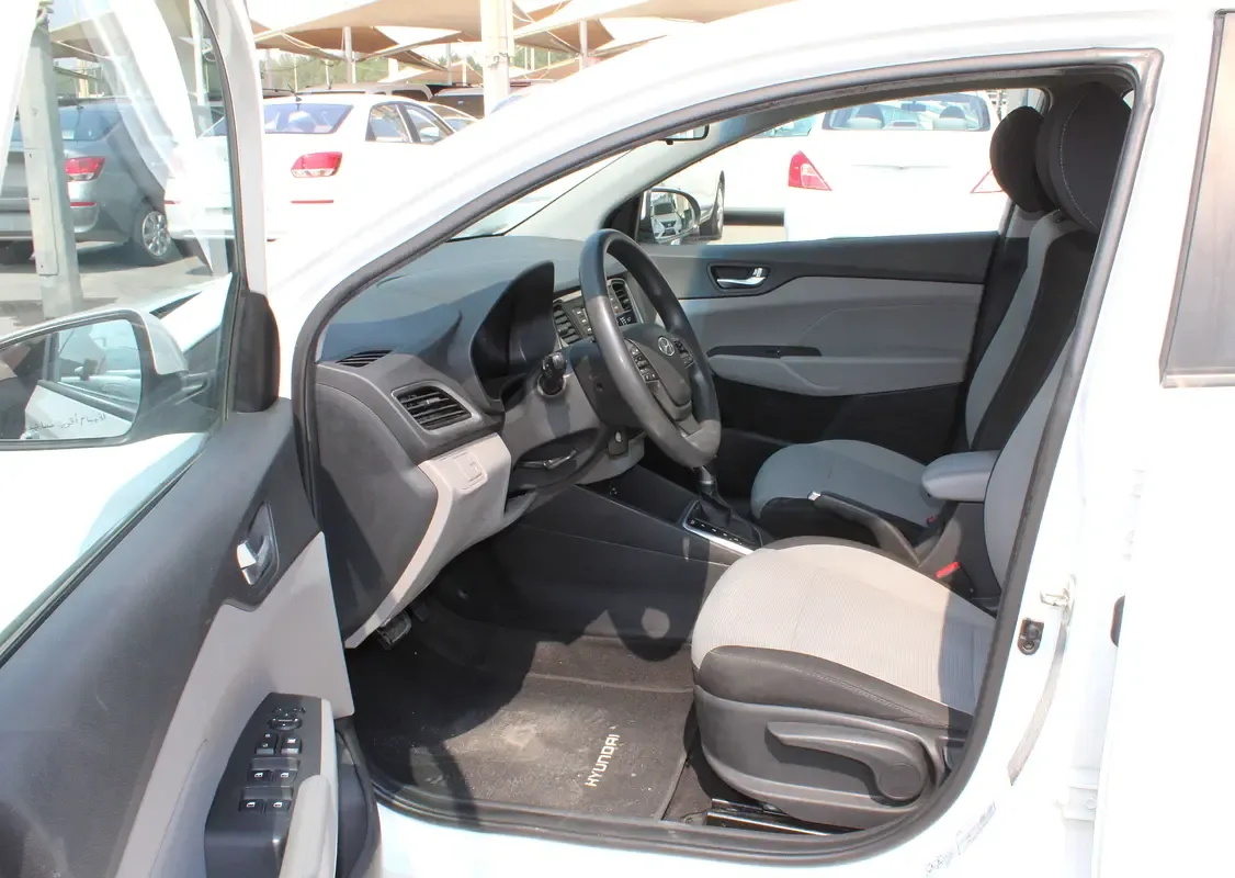 Hyundai Accent 1.6 AT (123 hp) - 8