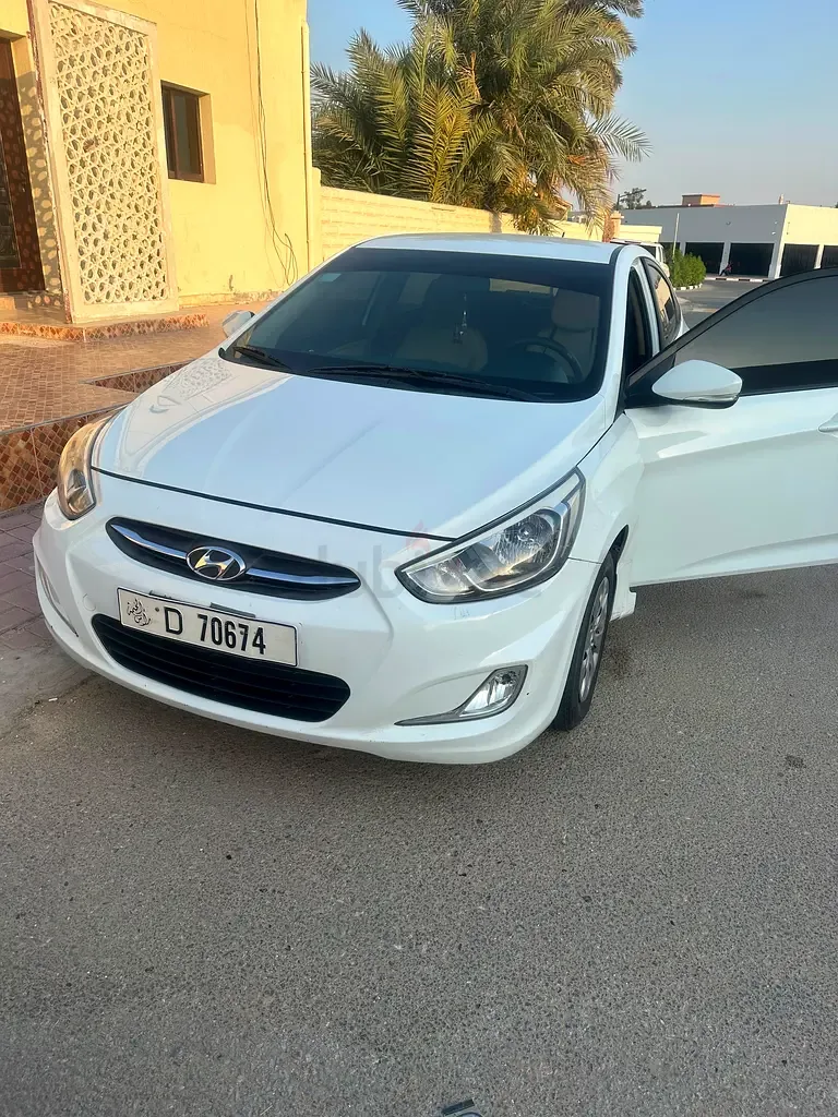 Hyundai Accent 1.6 AT (130 hp)
