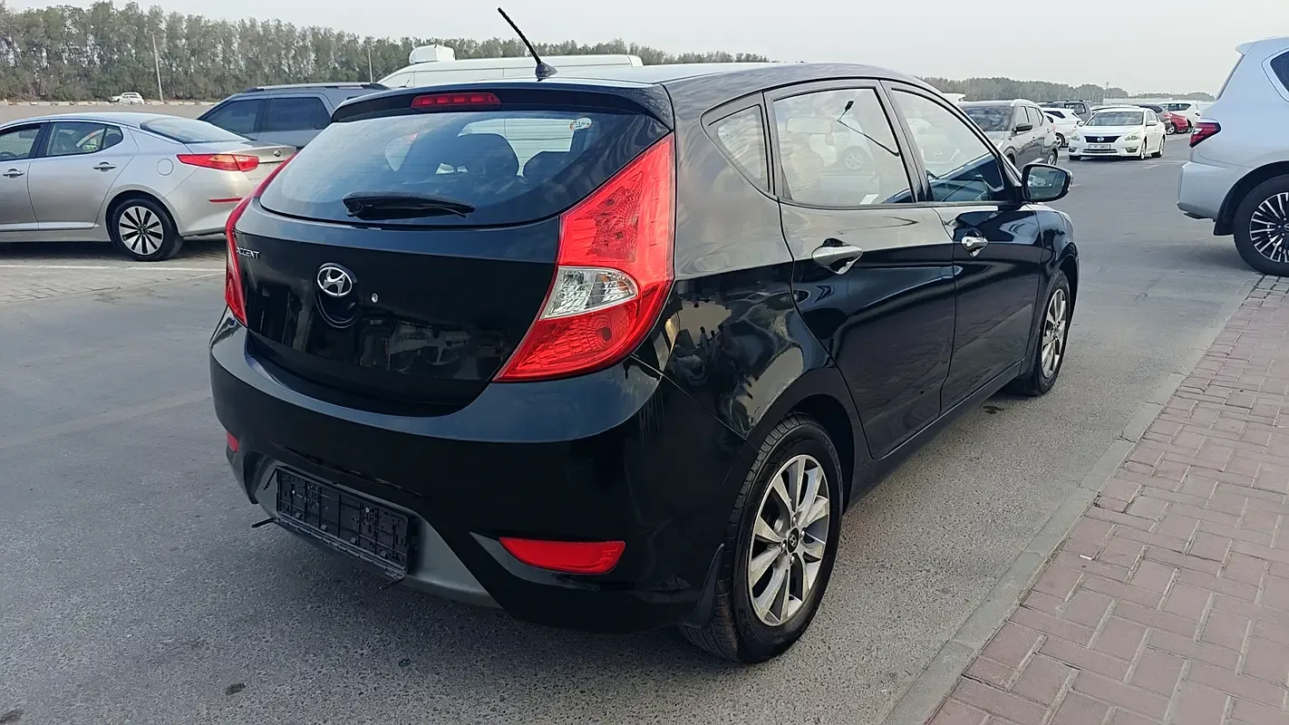 Hyundai Accent 1.6 AT (138 hp) - 7