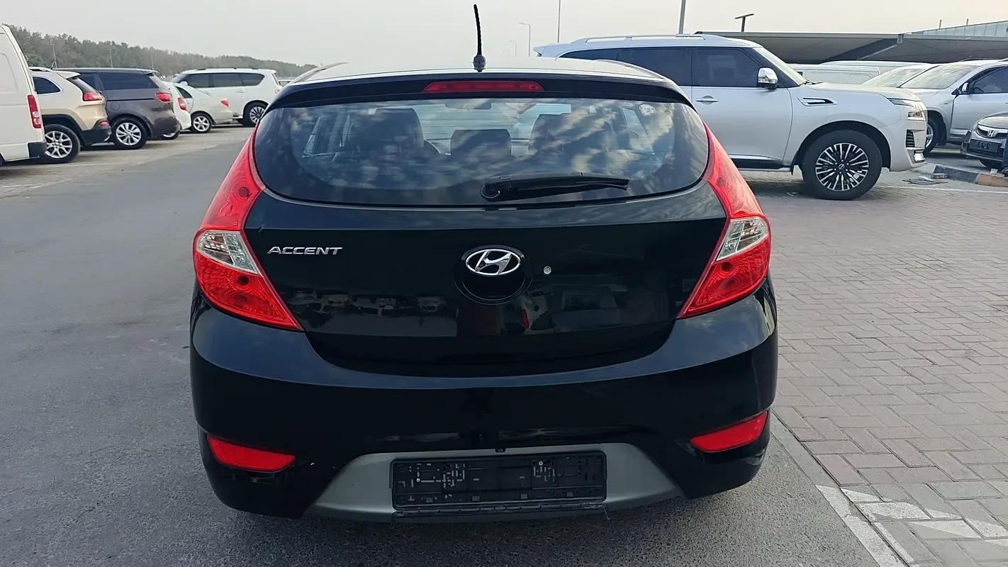 Hyundai Accent 1.6 AT (138 hp) - 11