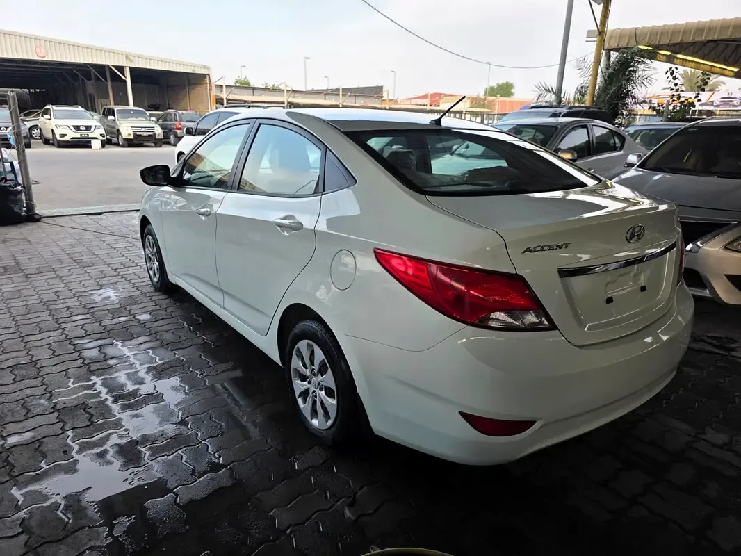 Hyundai Accent 1.6 AT (138 hp) - 8