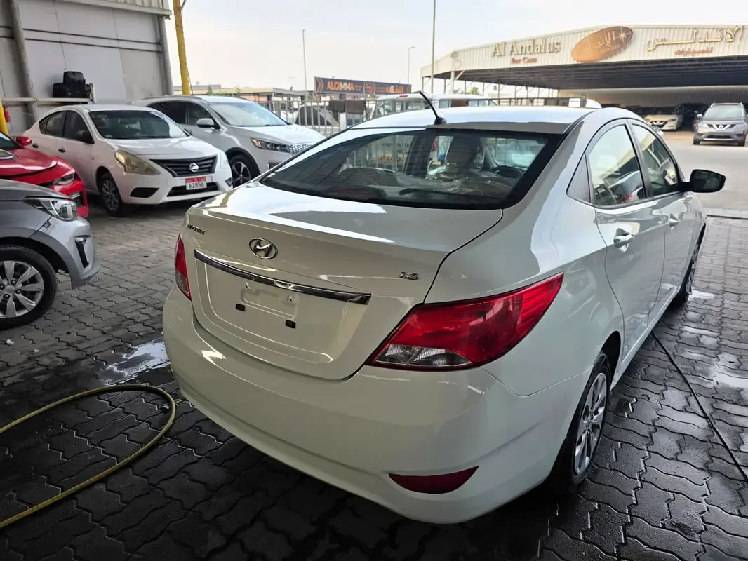 Hyundai Accent 1.6 AT (138 hp) - 10