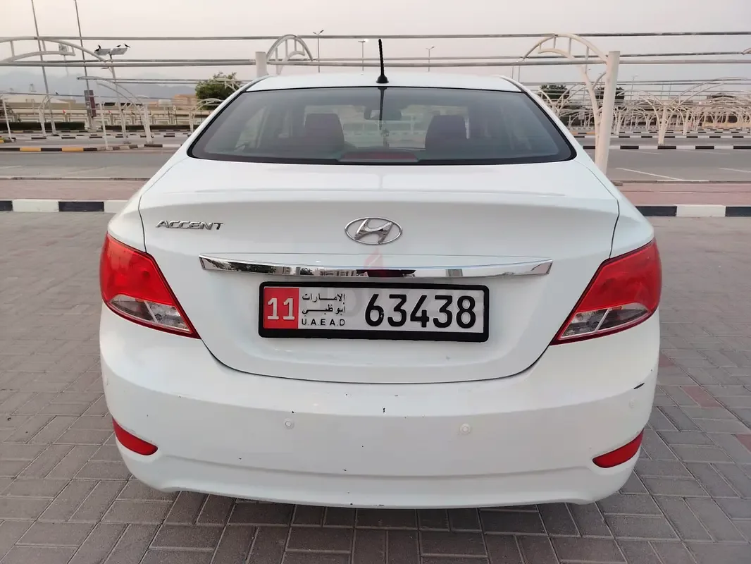 Hyundai Accent 1.6 AT (138 hp) - 13