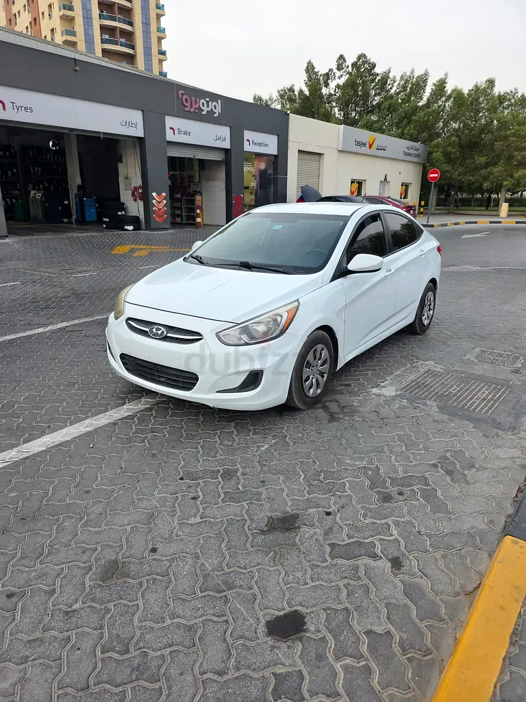 Hyundai Accent 1.6 AT (138 hp) - 2