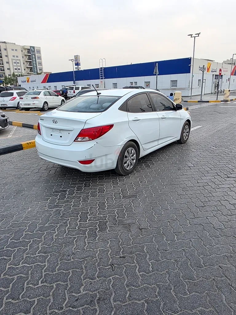 Hyundai Accent 1.6 AT (138 hp) - 9