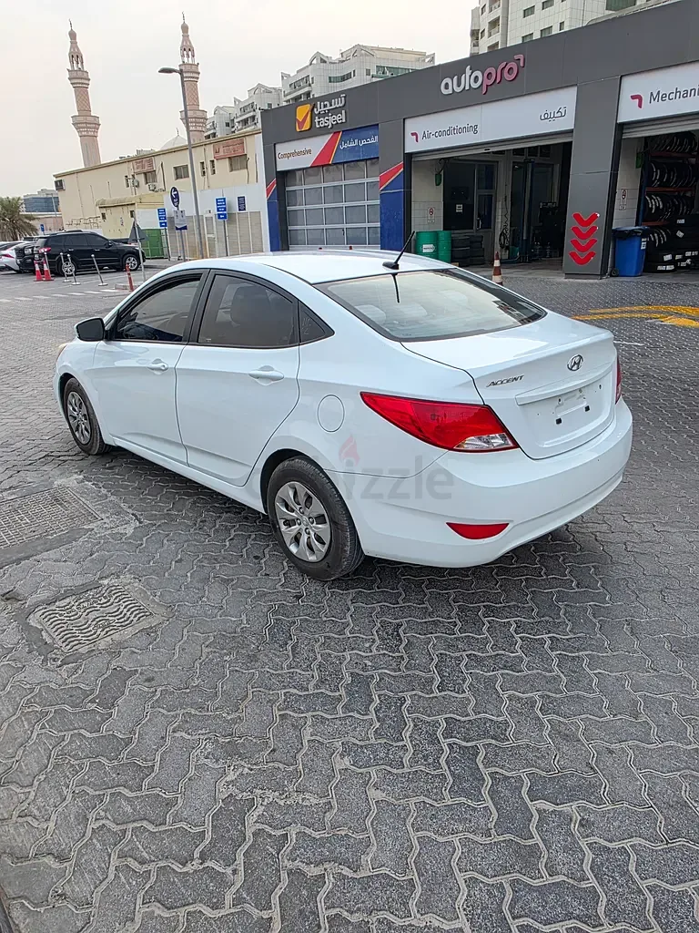 Hyundai Accent 1.6 AT (138 hp) - 11