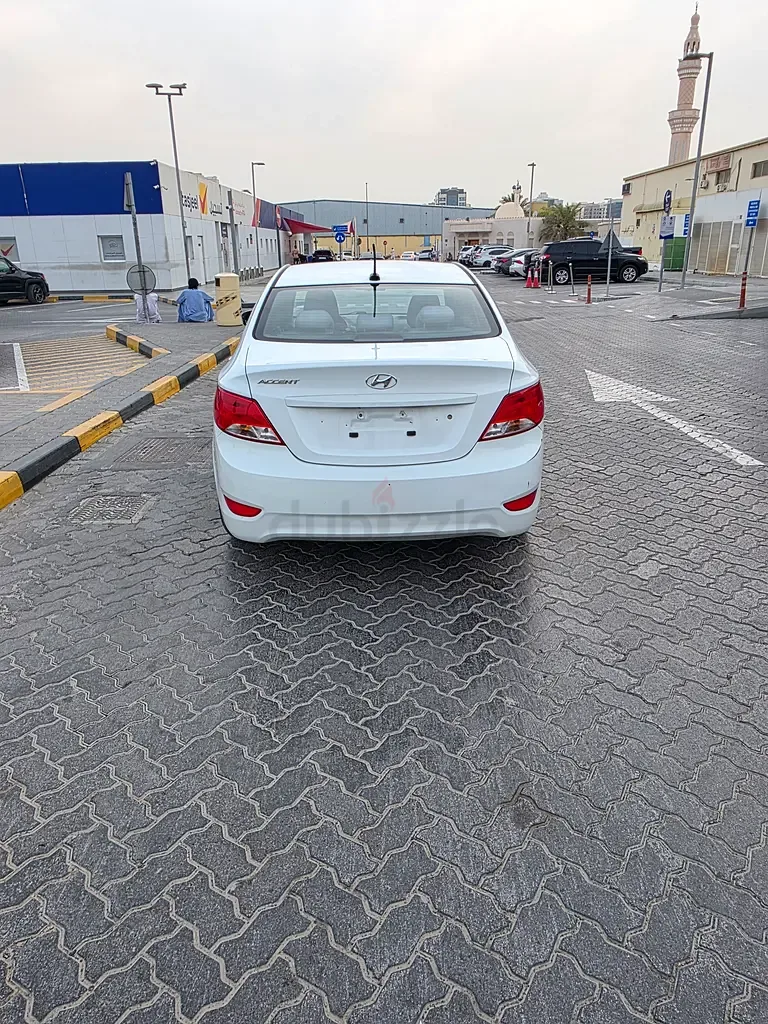 Hyundai Accent 1.6 AT (138 hp) - 10