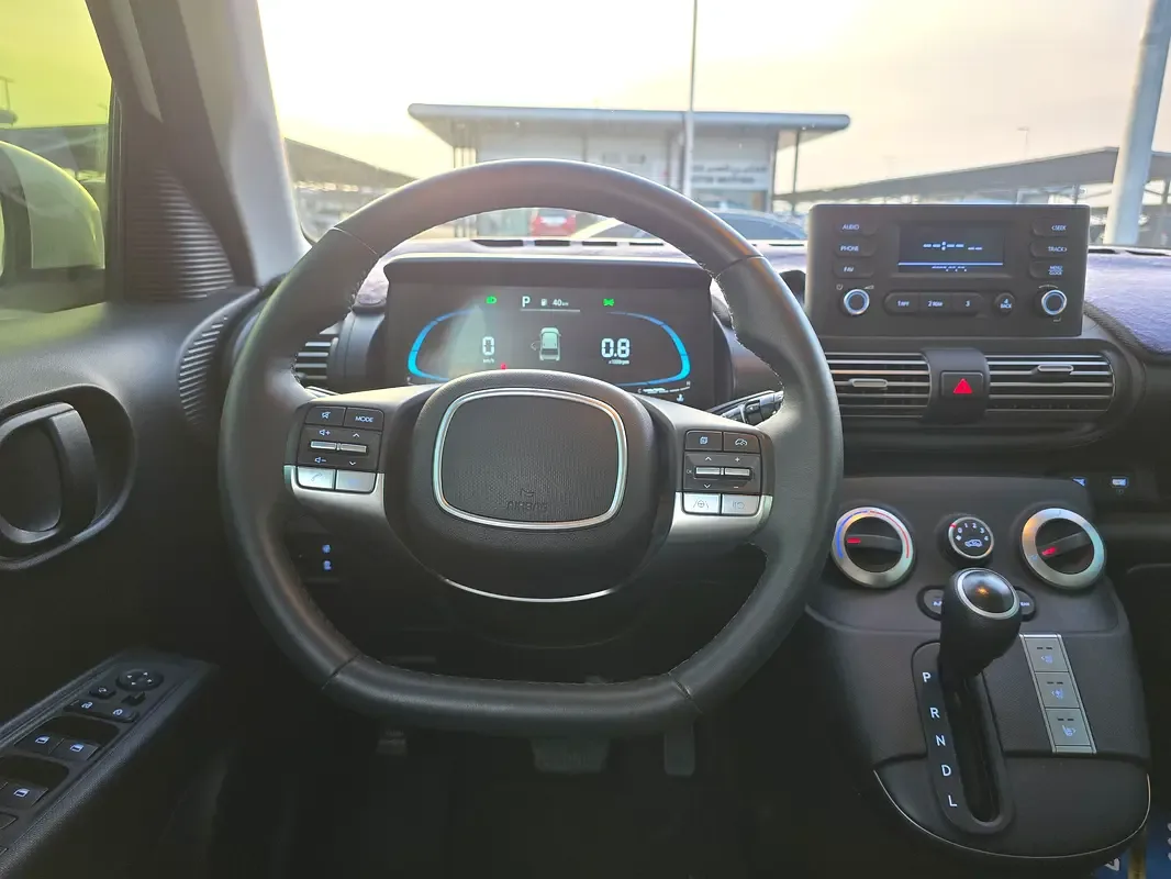 Hyundai Casper 1.0 AT (100 حصان) - 12