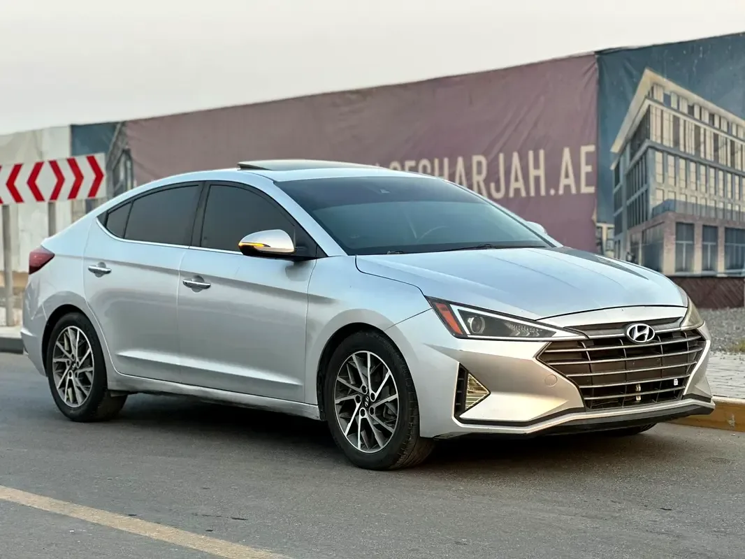 Hyundai Elantra 1.6 AMT (200 hp)