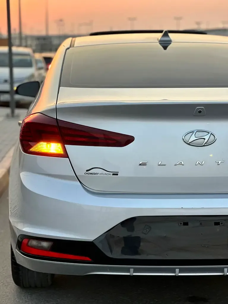 Hyundai Elantra 1.6 AMT (200 hp) - 7