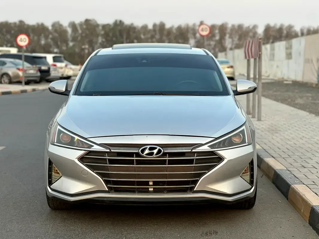 Hyundai Elantra 1.6 AMT (200 hp) - 4