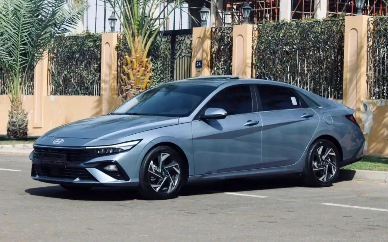 Hyundai Elantra 1.6 AMT (201 hp) - 6
