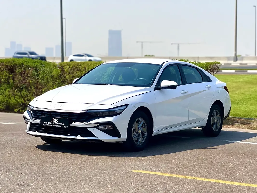 Hyundai Elantra 1.6 AMT (201 hp) - 3