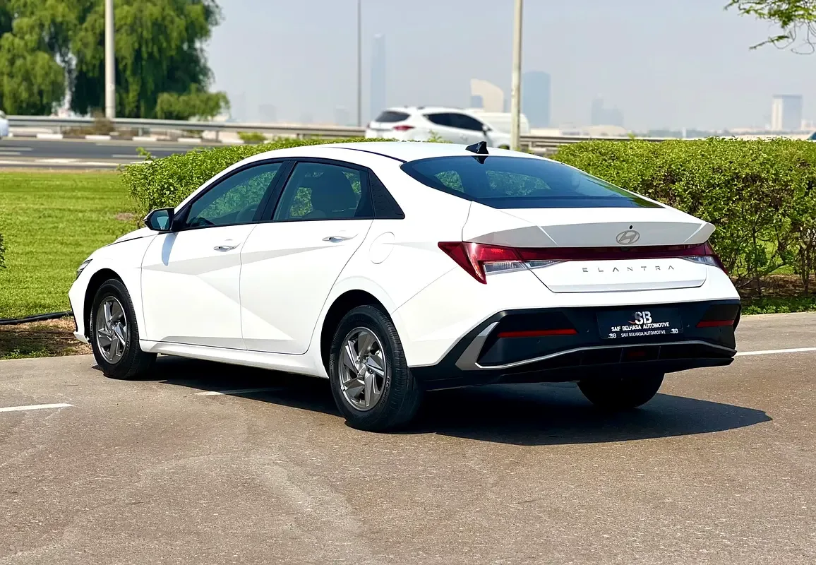 Hyundai Elantra 1.6 AMT (201 hp) - 5