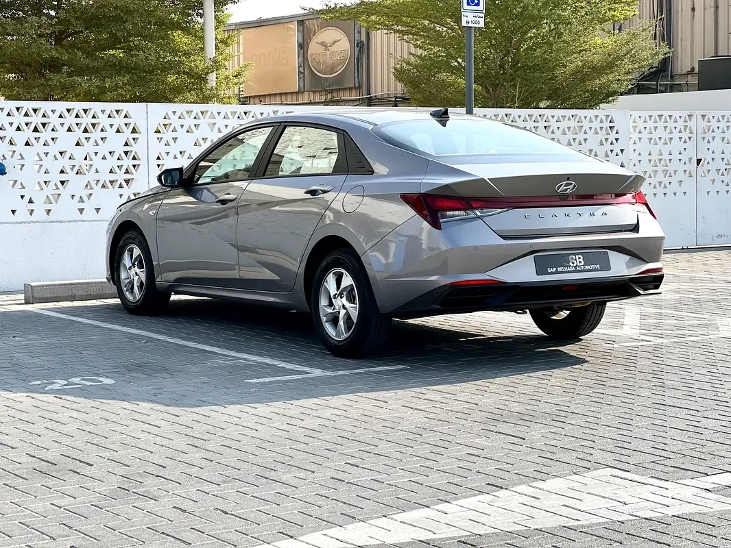 Hyundai Elantra 1.6 AMT (201 hp) - 5