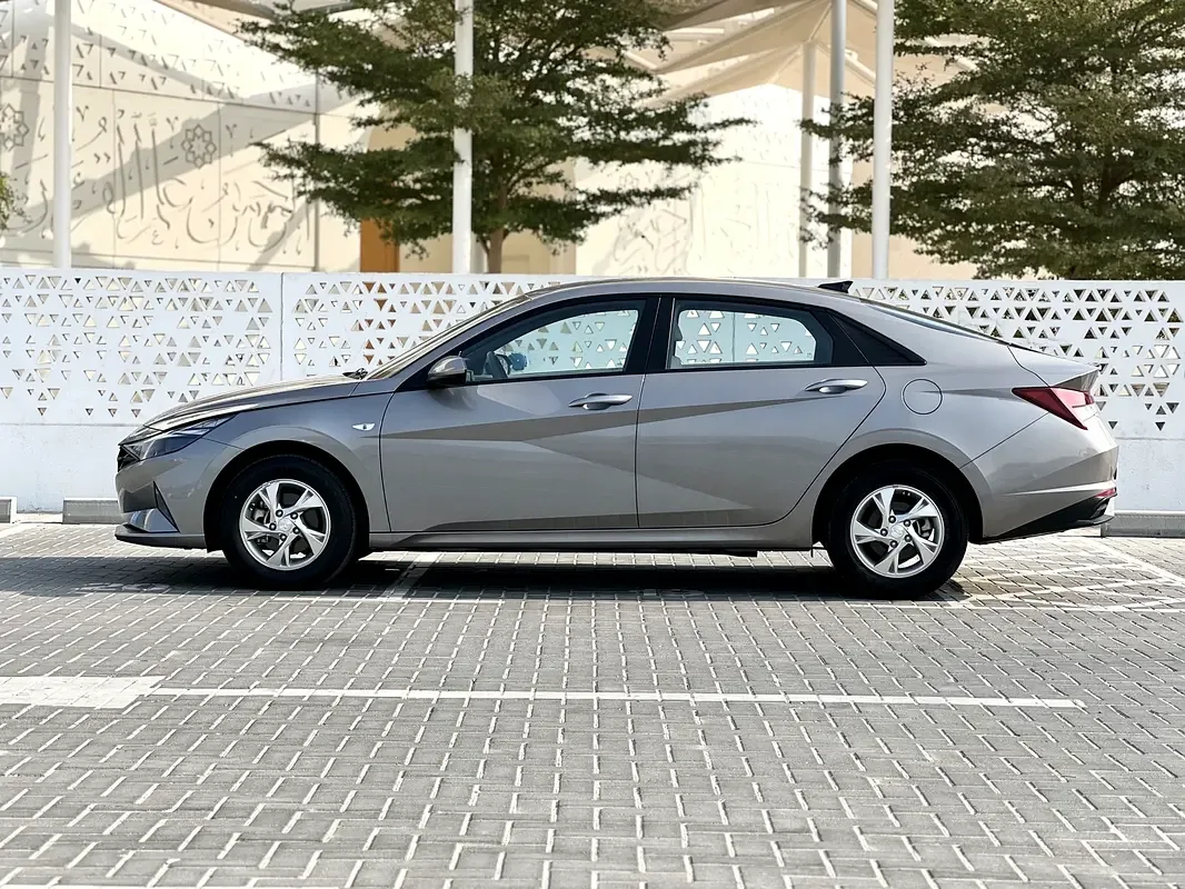 Hyundai Elantra 1.6 AMT (201 hp) - 4
