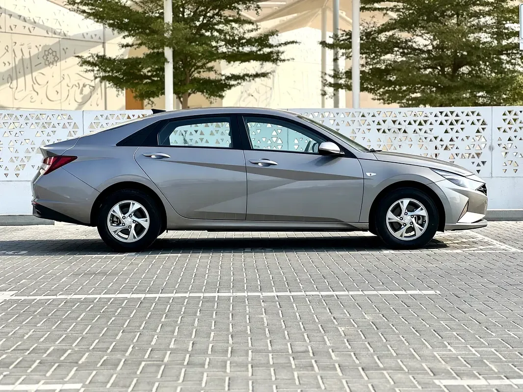 Hyundai Elantra 1.6 AMT (201 hp) - 8