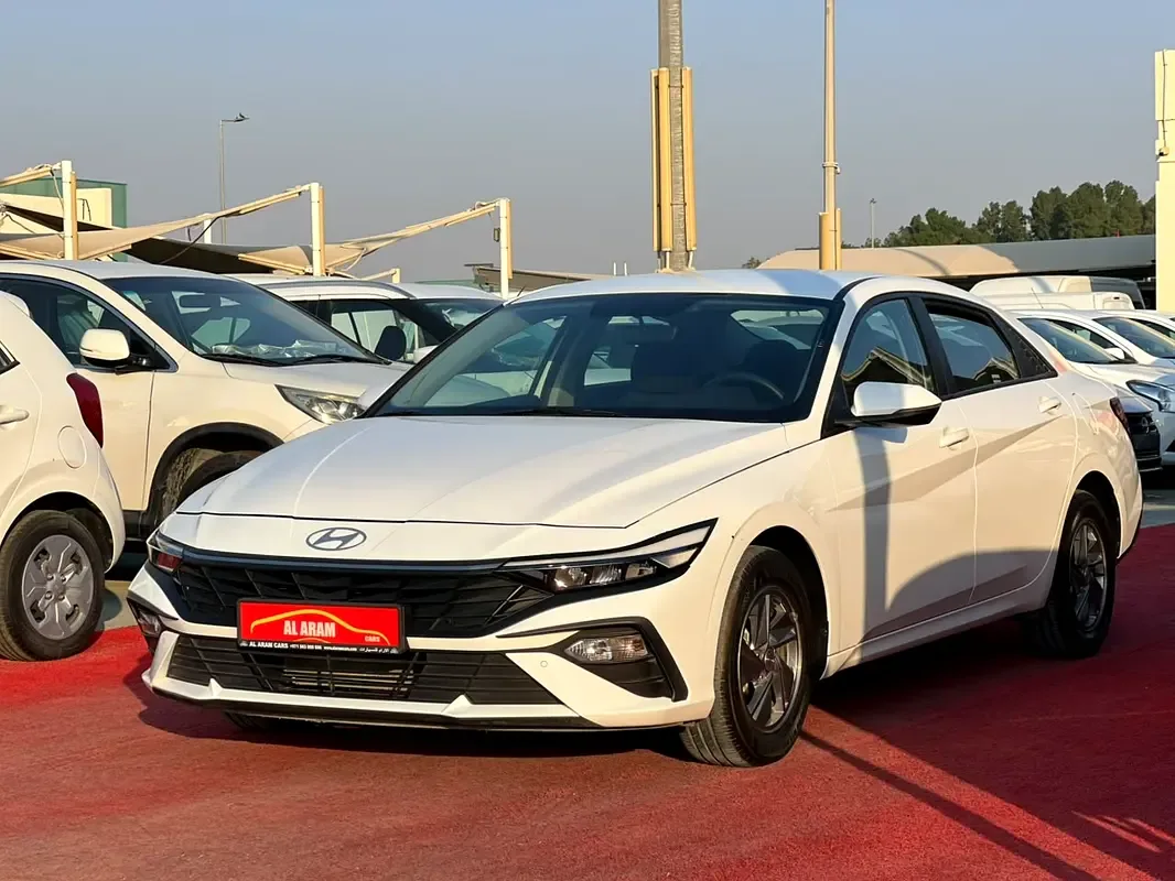 Hyundai Elantra 1.6 AT (127 حصان) - 3