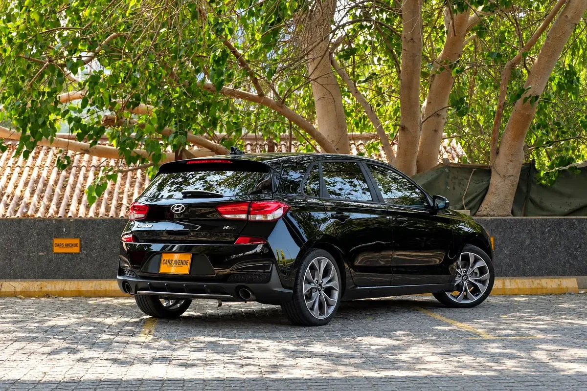 Hyundai Elantra 1.6 MT (204 حصان) - 4