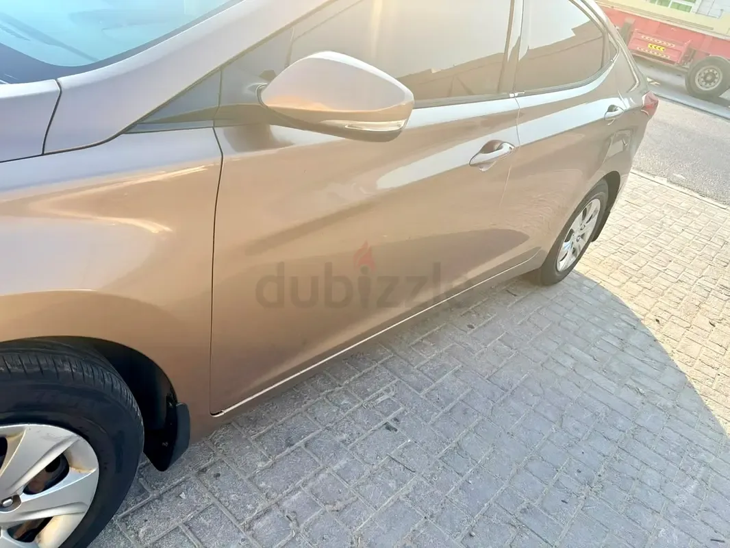 Hyundai Elantra 1.8 AT (150 حصان) - 6